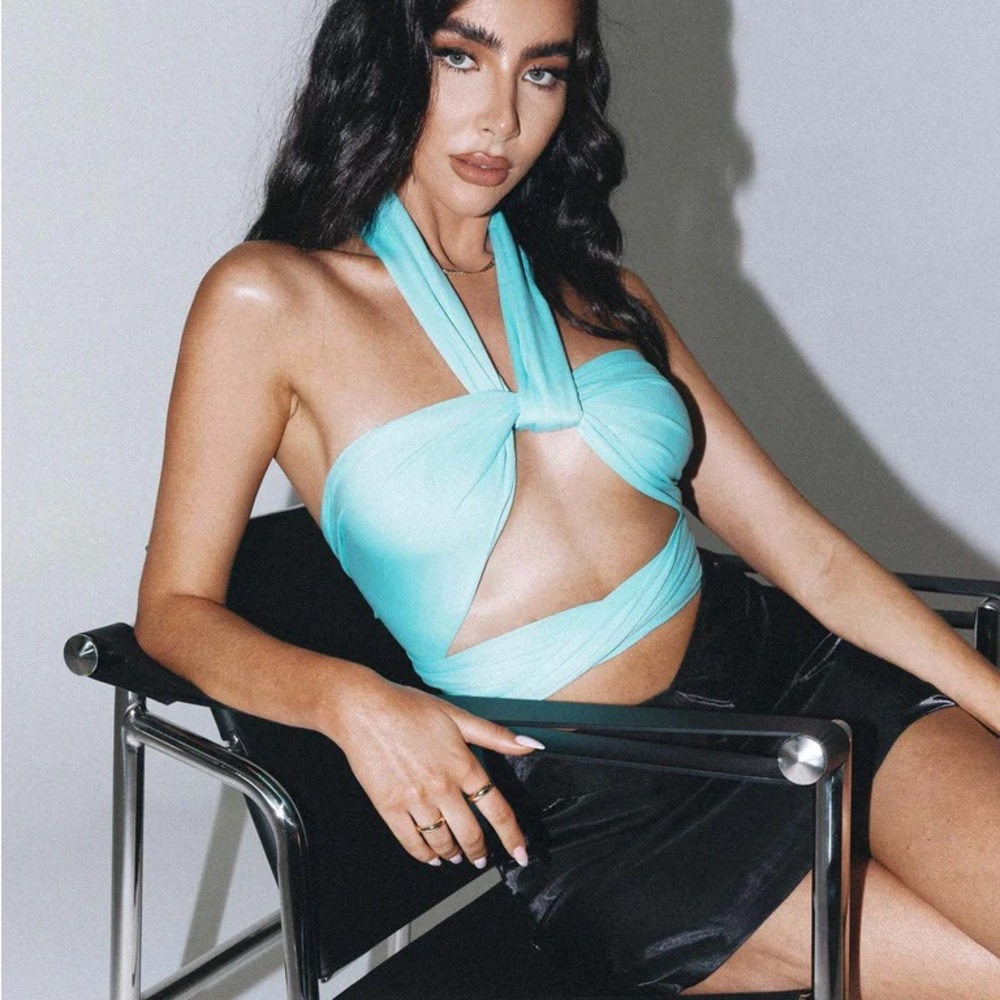 Princess Polly wrap top teal